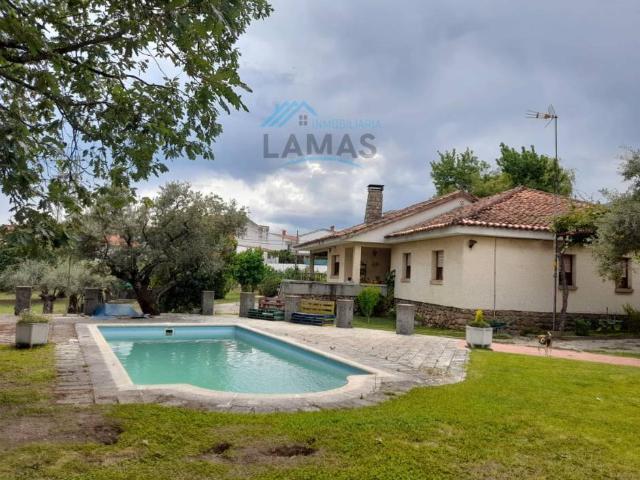 Chalet en venta en Jarandilla De La Vera, Extremadura