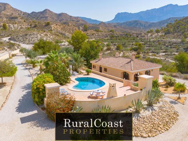 Villa en venta en Jijona, Barri de l'Almarx