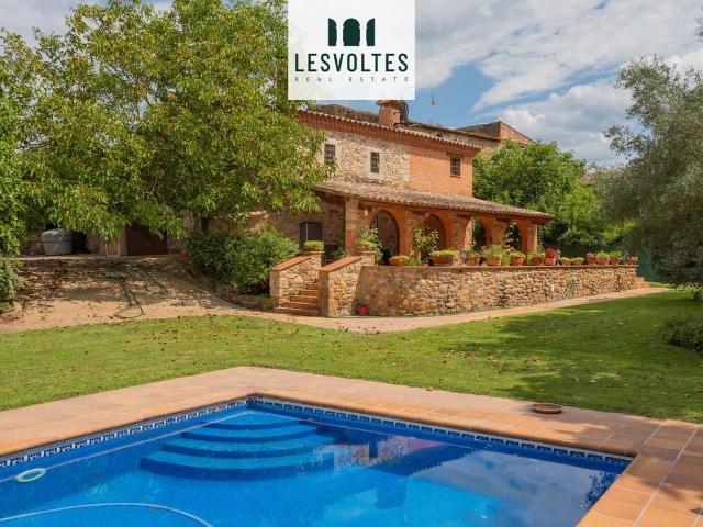 Villa en venta en Juià