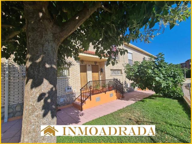 Chalet en venta en La Adrada, Castilla y León