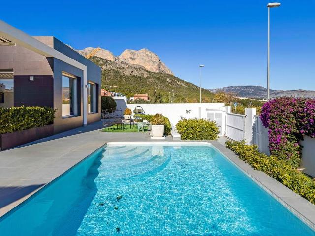 Chalet en venta en la Marina Baixa, Valencia