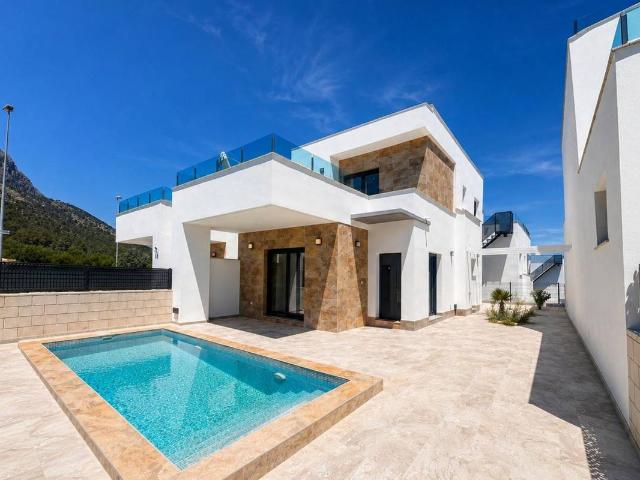Chalet en venta en la Marina Baixa, Valencia
