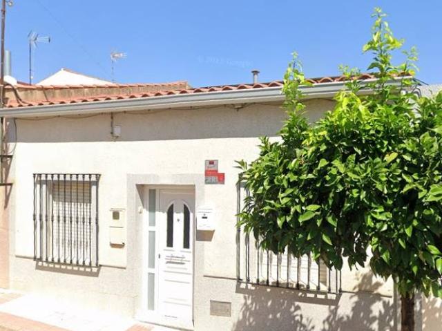 Chalet en venta en La Albuera