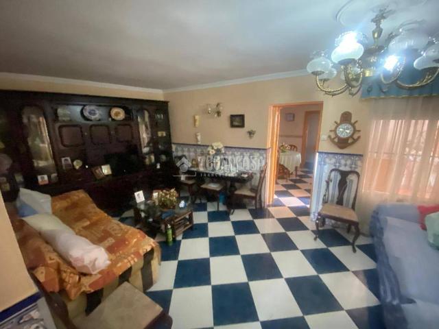 Villa en venta en La Albuera, La Albuera