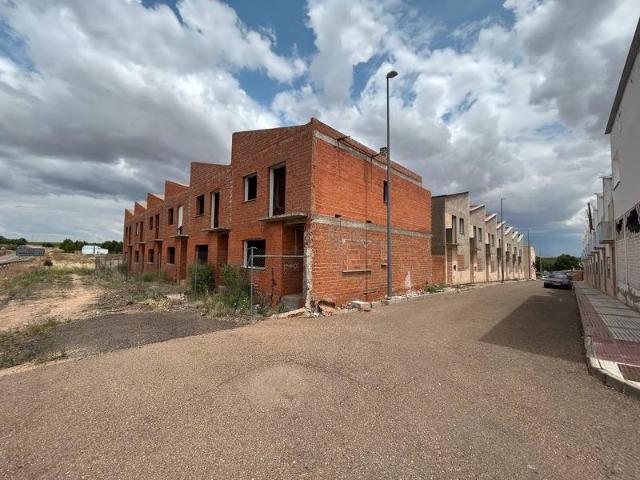 Villa en venta en La Albuera, La Albuera