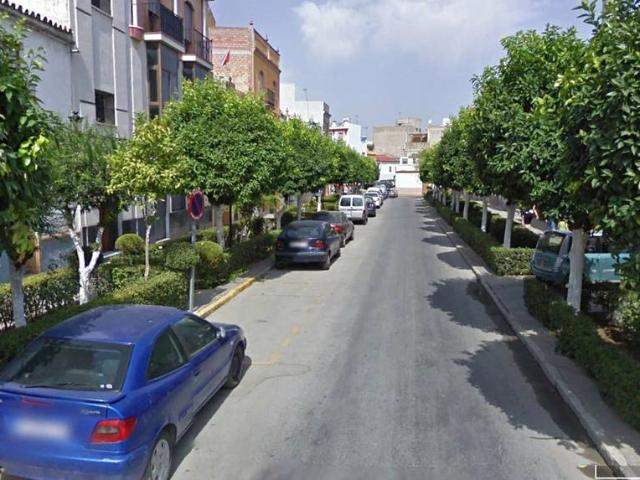 Chalet en venta en La Algaba, Andalucía