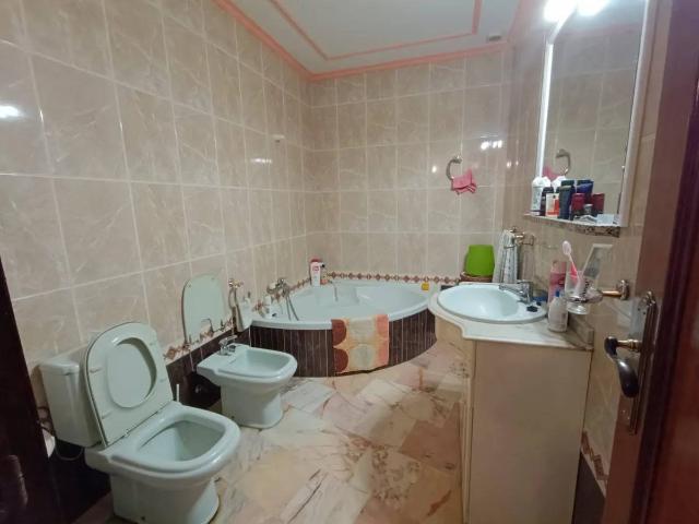 Chalet en venta en La Algaba, Andalucía