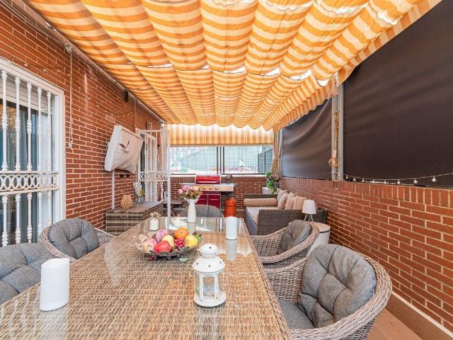 Chalet en venta en Cerro - El Molino, Fuenlabrada