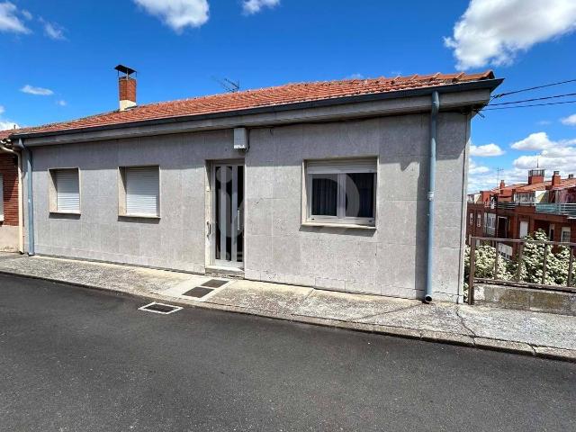 Chalet en venta en La Bañeza, Castilla y León