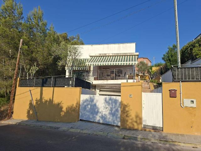Villa en venta en La Bisbal Del Penedès