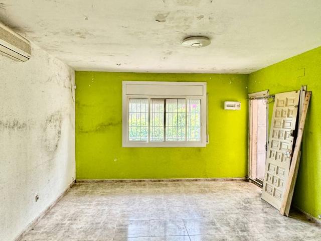 Villa en venta en La Bisbal Del Penedès