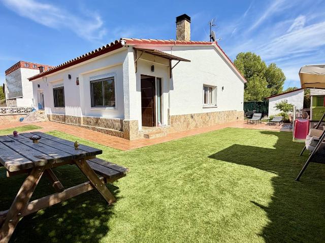 Chalet en venta en la Bisbal del Penedès