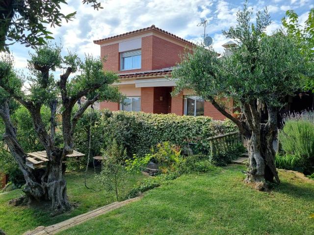 Villa en venta en La Bisbal D'empordà
