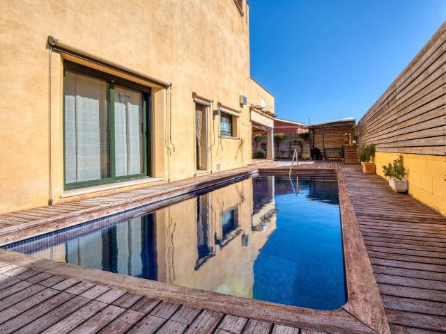 Villa en venta en La Bisbal D'empordà
