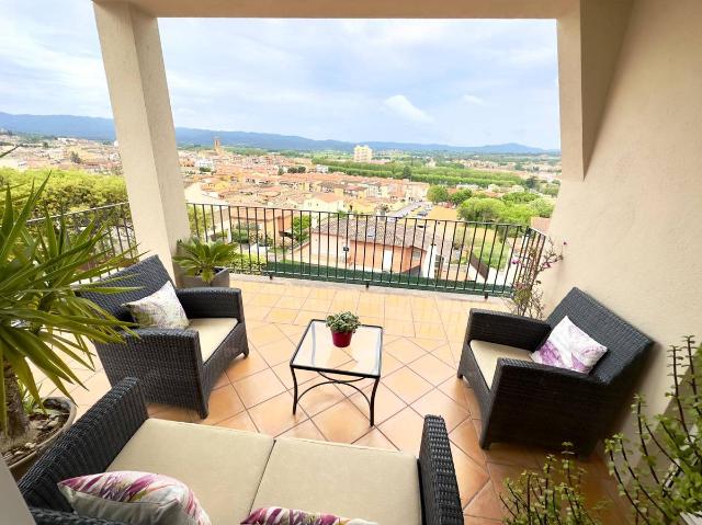Villa en venta en La Bisbal D'empordà
