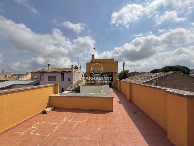 Villa en venta en La Bisbal D'empordà