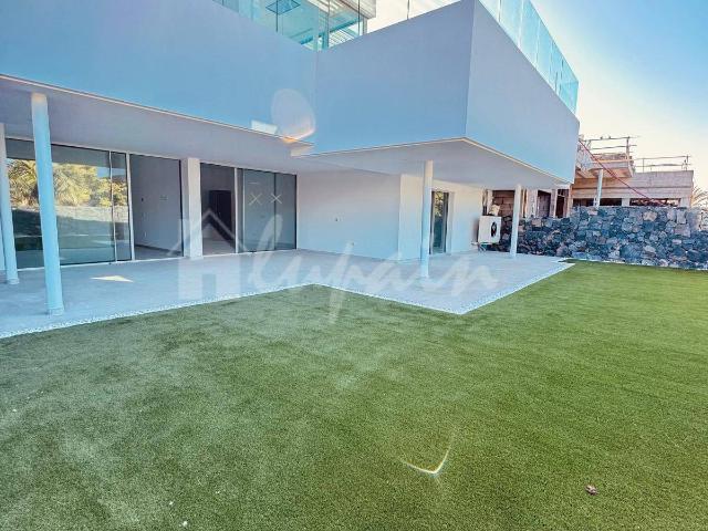 Chalet en venta en La Postura, Adeje