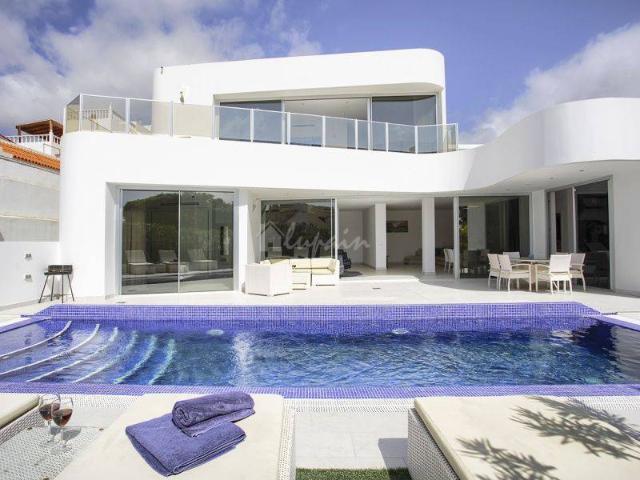 Chalet en venta en La Postura, Adeje