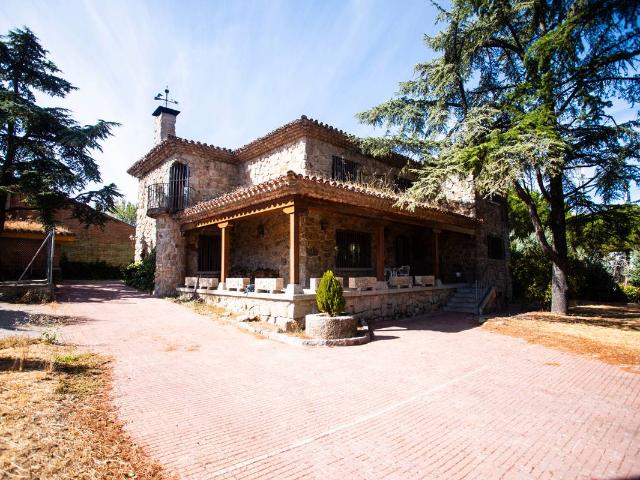 Chalet en venta en Canteros, Galapagar
