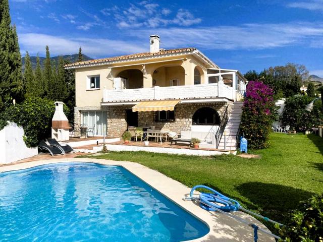 Chalet en venta en La Sierrezuela, Costa del Sol Occidental