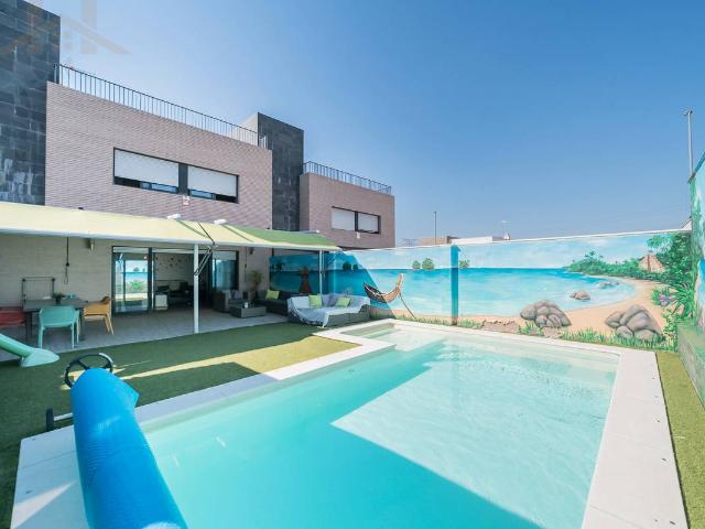 Villa en venta en Arroyomolinos