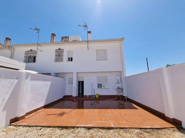 Chalet en venta en La Carlota, Andalucía