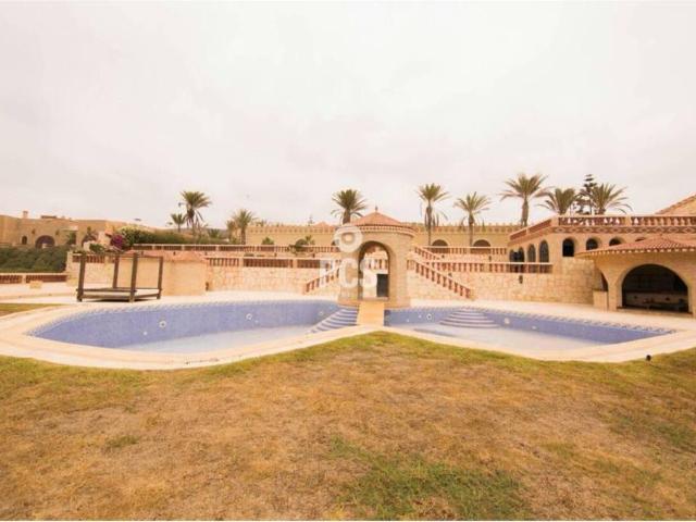 Villa en venta en Marbella, Casco antiguo