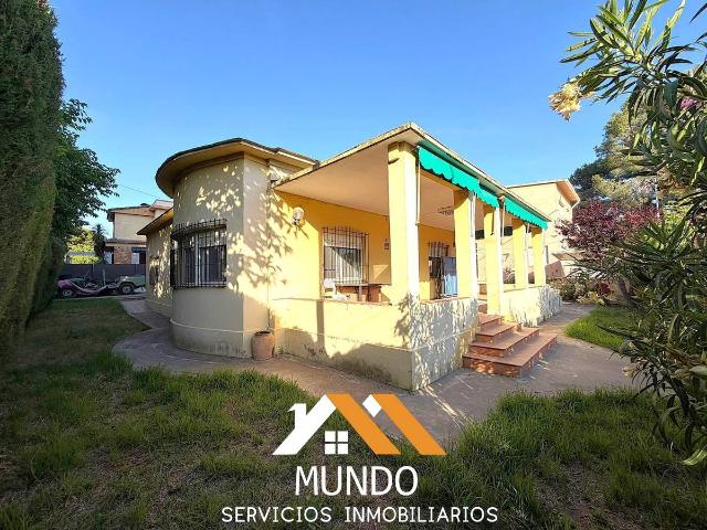 Chalet en venta en l'Horta Nord, Valencia