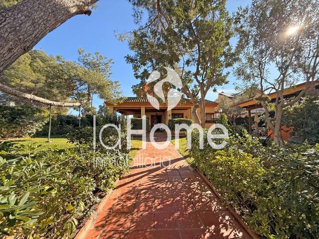 Chalet en venta en l'Horta Nord, Valencia