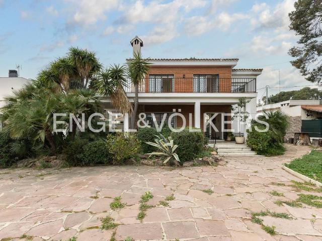Chalet en venta en l'Horta Nord, Valencia