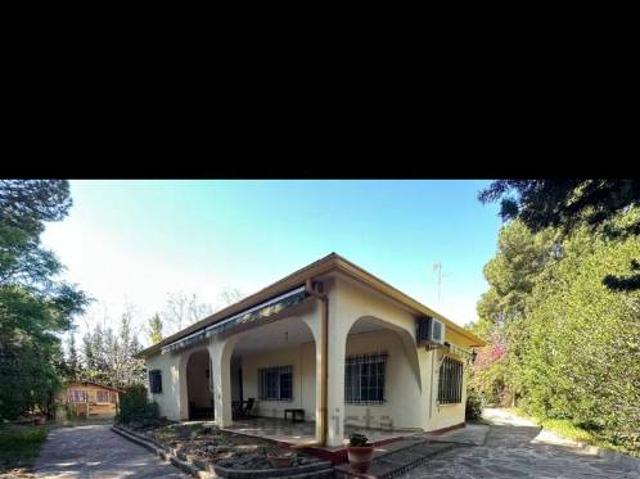 Chalet en venta en l'Horta Nord, Valencia