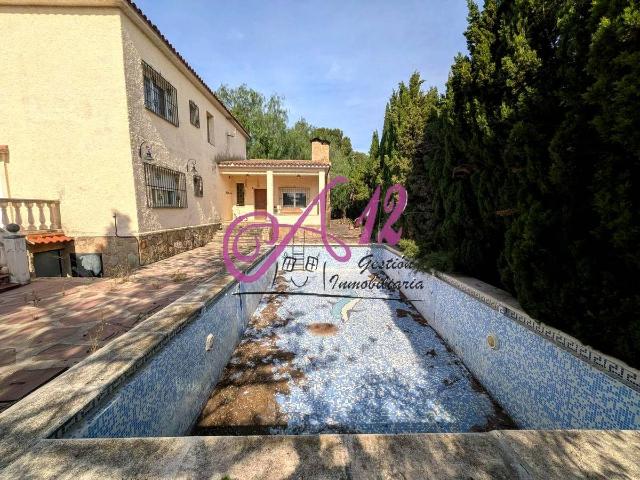 Chalet en venta en el Camp de Túria, Valencia