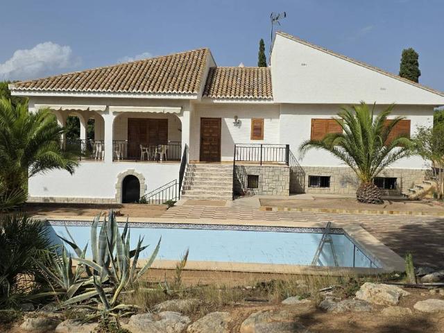 Chalet en venta en el Camp de Túria, Valencia