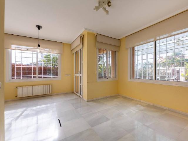 Chalet en venta en Vícar, Almería