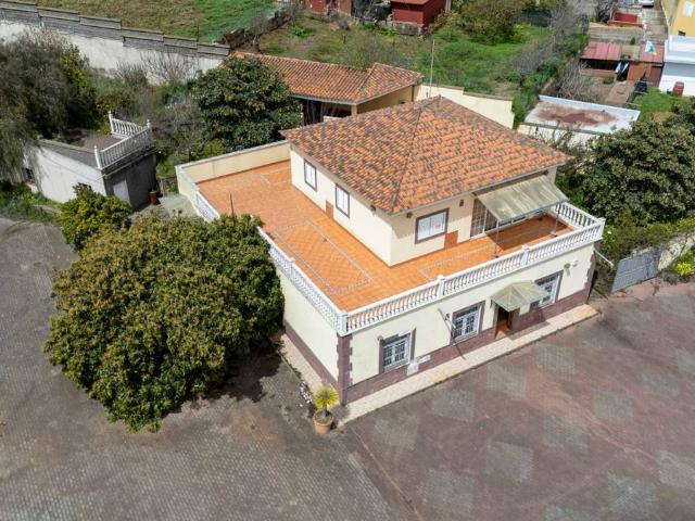 Chalet en venta en Las Rosas, El Rosario