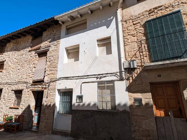 Villa en venta en La Fresneda