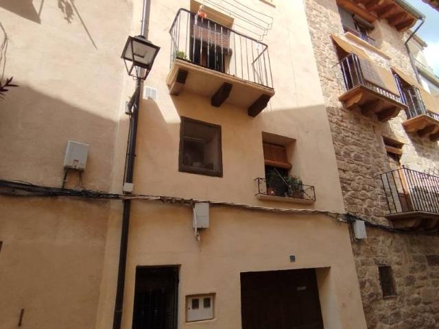 Villa en venta en La Fresneda