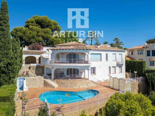 Chalet en venta en Benissa