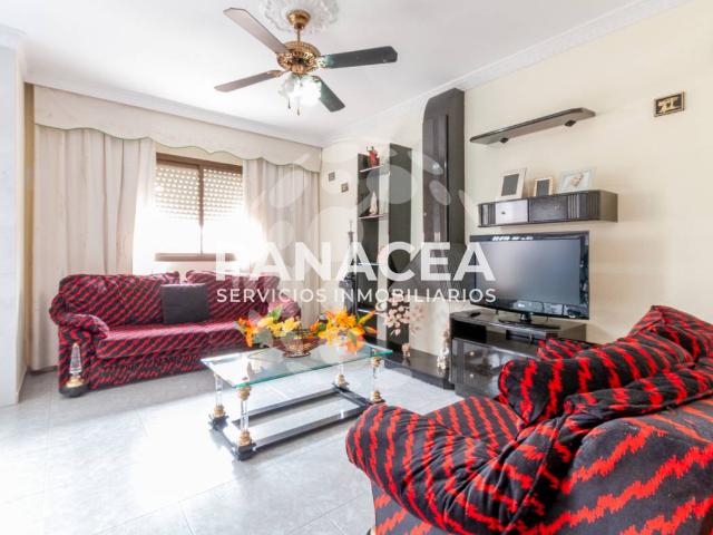 Chalet en venta en Vícar, Andalucía