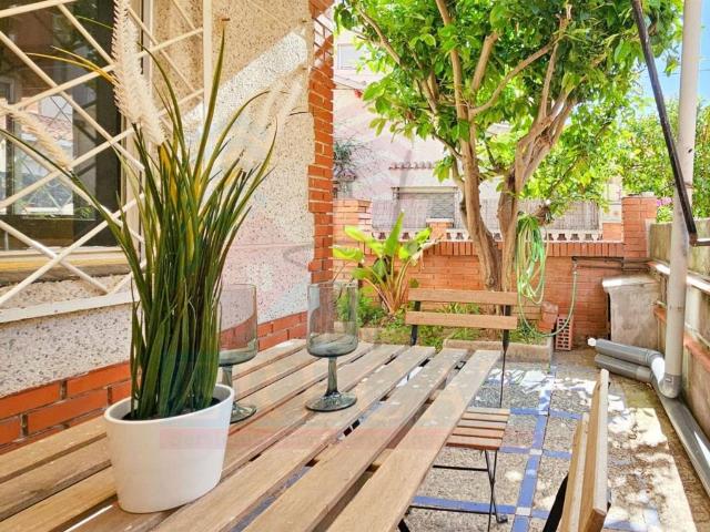 Villa en venta en Cornellà De Llobregat, Centre