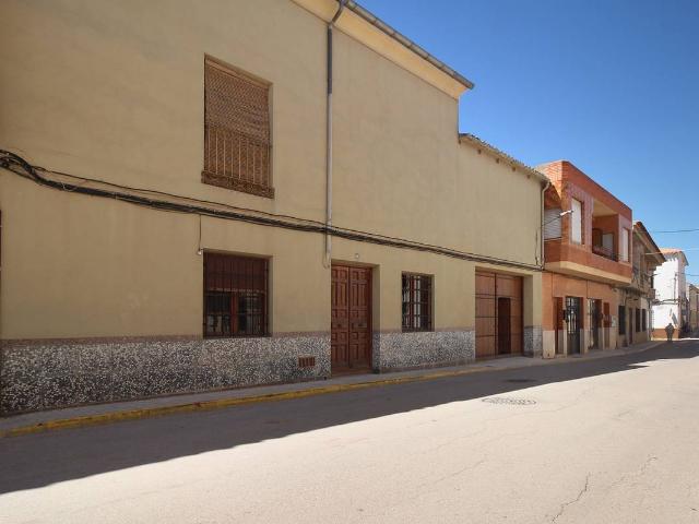 Chalet en venta en La Gineta, Albacete