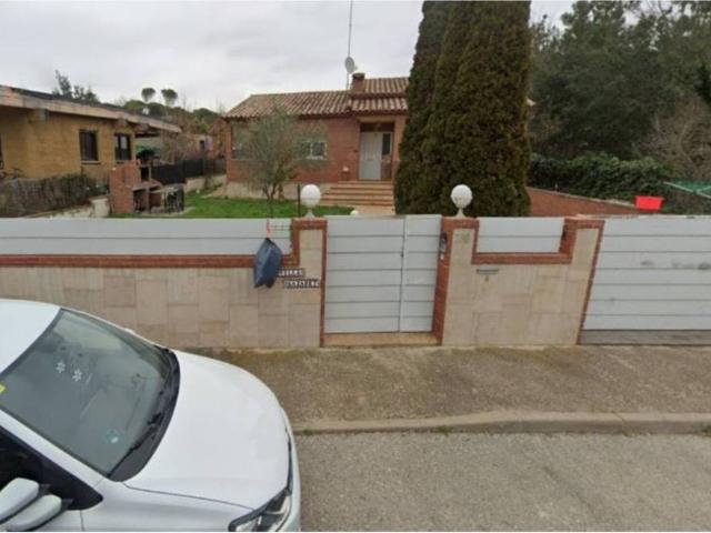 Villa en venta en Vidreres