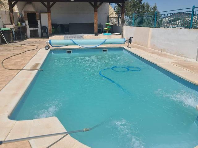 Villa en venta en La Guardia De Jaén