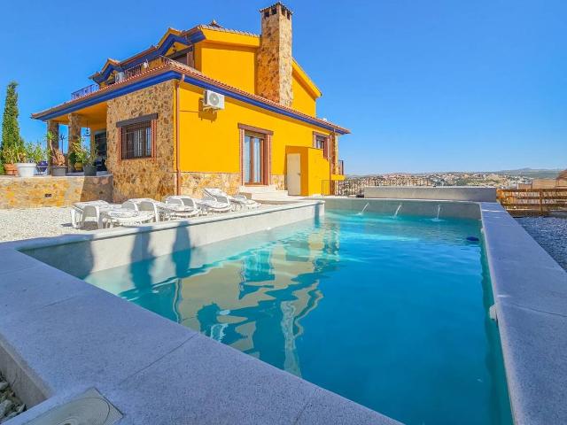 Chalet en venta en La Guardia De Jaén, Andalucía