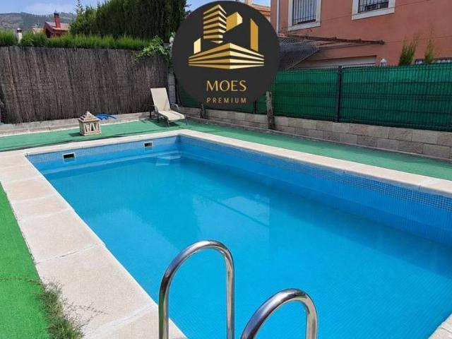 Chalet en venta en La Guardia De Jaén, Andalucía