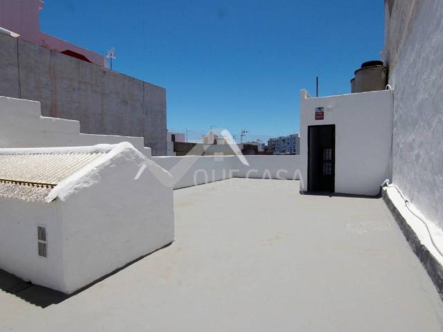 Chalet en venta en San José de las Longueras, Telde