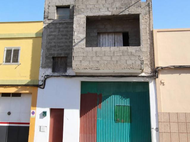 Chalet en venta en San José de las Longueras, Telde