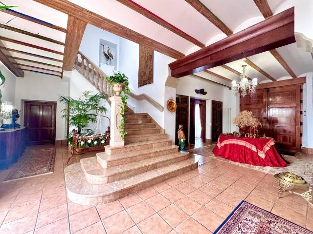 Chalet en venta en La Hoya de Buñol, Valencia