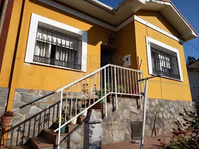 Chalet en venta en Avilés