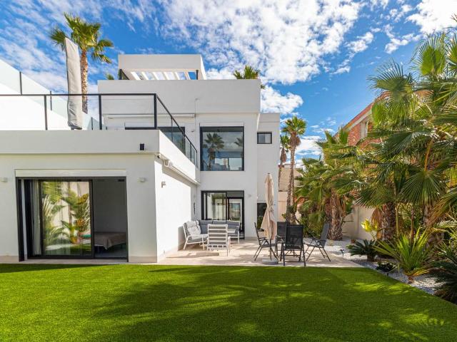 Villa en venta en Elche, el Salvador